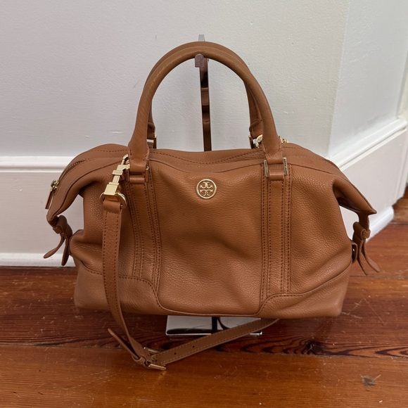 Tory Burch Camel Tan Leather Boston Handbag Crossbody Top Handle Satchel - Picture 1 of 13